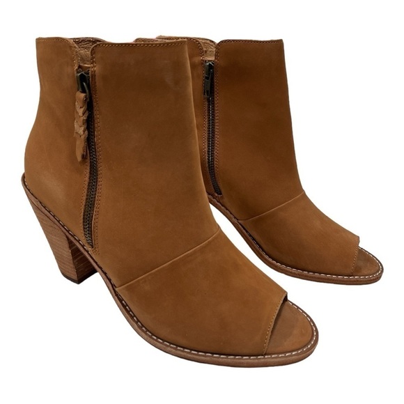 Corso Como Women's Tameka Peep Toe Bootie size 9.5 M - Picture 10 of 13